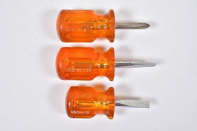 (3) Vtg VACO Short Stubby Screwdrivers Phillips P-5 & Slotted A132 BD-135 USA