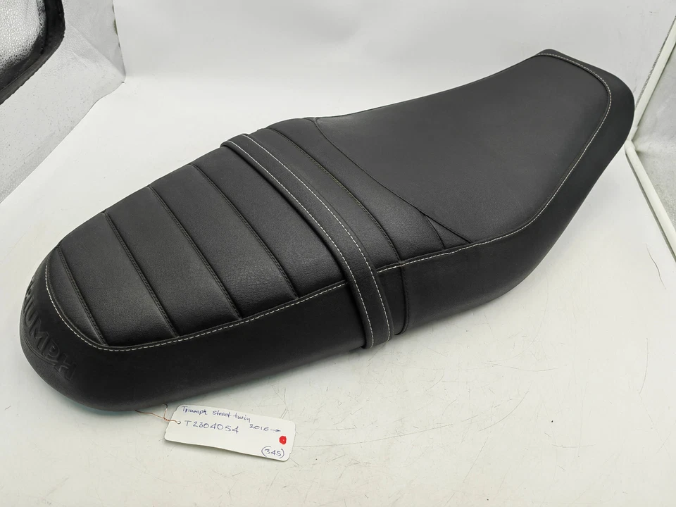 TRIUMPH STREET TWIN SEAT T2304054 - Imagem 2 de 4