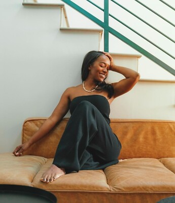BEAUTIFUL AJA NAOMI KING 8X10 PHOTO