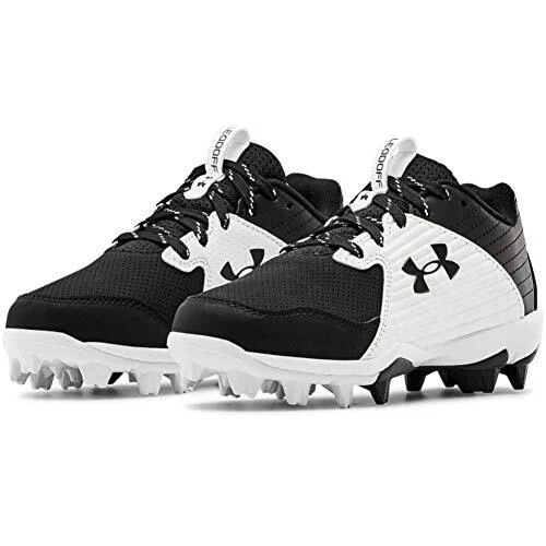 Boys under top armour baseball cleats