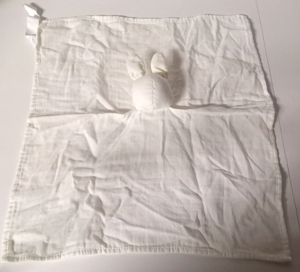 Manta de seguridad para bebé Carters Off White Bunny Lovey algodón orgánico Foto 4 de 4