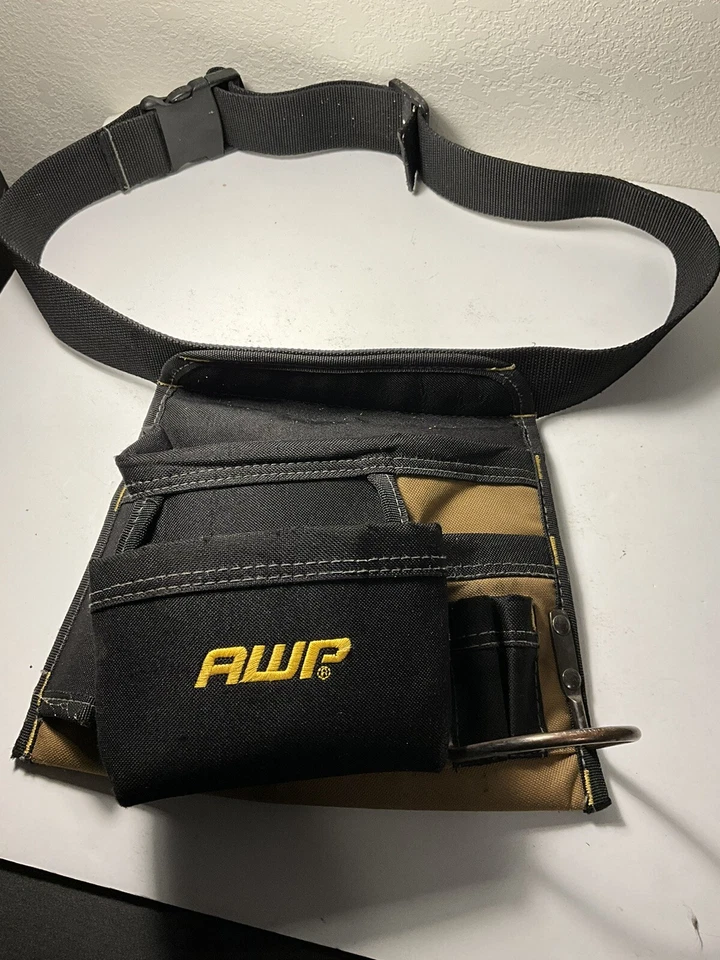 AWP - HANDYMAN'S POUCH W/ BELT - Excellent Condition - Image 2 of 4