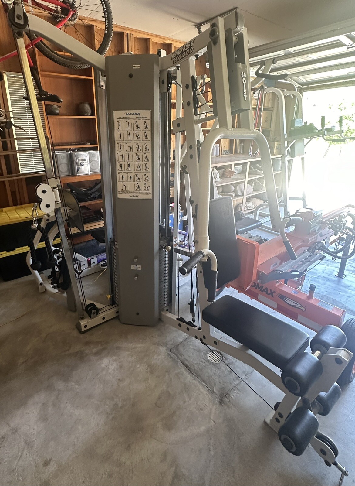 Hoist H4400 home gym 