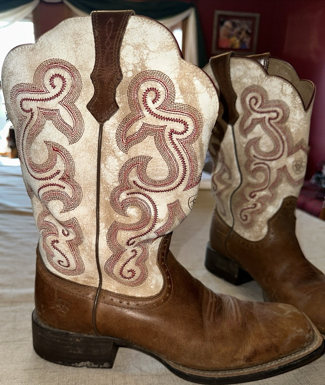 Ariat Quickdraw Distressed Square Toe Cowboy Boot… - image 1