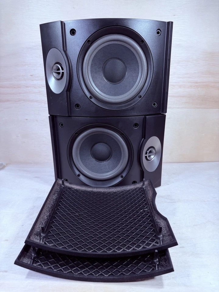 Bose 301 V Series Direct Reflecting Bookshelf Speaker System MATCHED PAIR LOT - Image 3 of 4