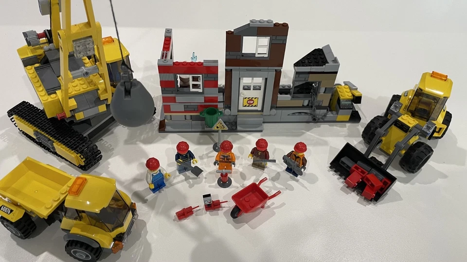 LEGO®|City|Demolition Site|60076|USED 100% Complete w/Instructions|FREE SHIPPING - Image 2 of 4