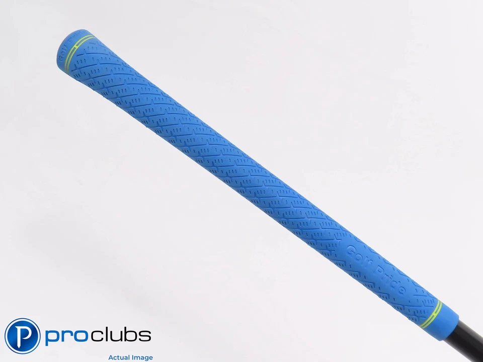 Nice Nike VAPOR FLY 23* 4 HYBRID w/Cover - Tensei CK Blue 80 Senior Flex 463199 - Image 4 of 4