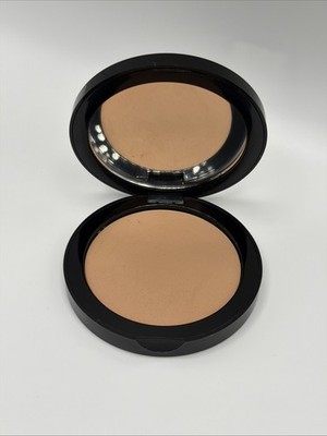 EDWARD BESS FLAWLESS ILLUSION TRANSFORMING FOUNDATION MEDIUM .27 OZ - SEE DESC.