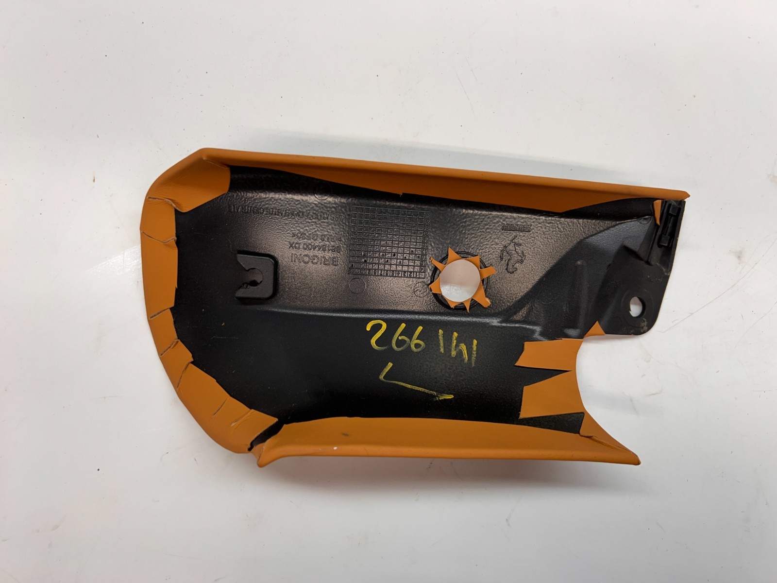 FERRARI 488 GTB UPPER RIGHT PASSENGER RH TRIM COVER PANEL OEM 86184400