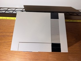 READ DESC. Nintendo NES Console Bundle: Super Mario Bros Duck Hunt Zapper Cables