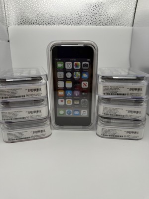 Open Box Apple iPod Touch (7th Generation) Space Gray, 32GB + 1 YR