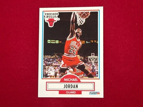 1990-91 FLEER NBA BASKETBALL MICHAEL JORDAN #26 CHICAGO BULLS