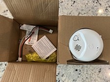 First Alert White Smoke Detector New . Lot of 2