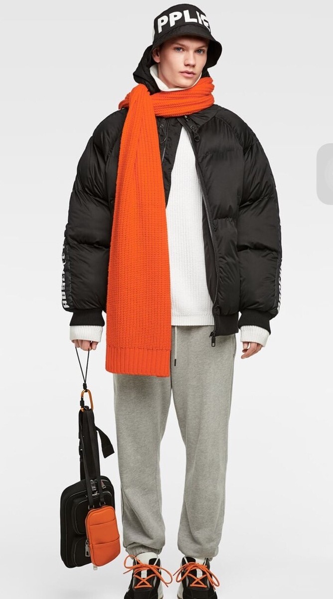 New zara men puffer jacket with text Size L