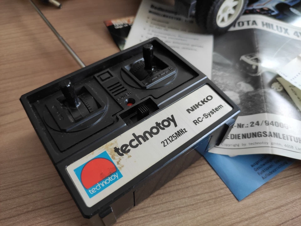 NIKKO TECHNOTOY Toyota California inkl OVP und Kaufbeleg - Ferngesteuertes Auto - Bild 2 von 4