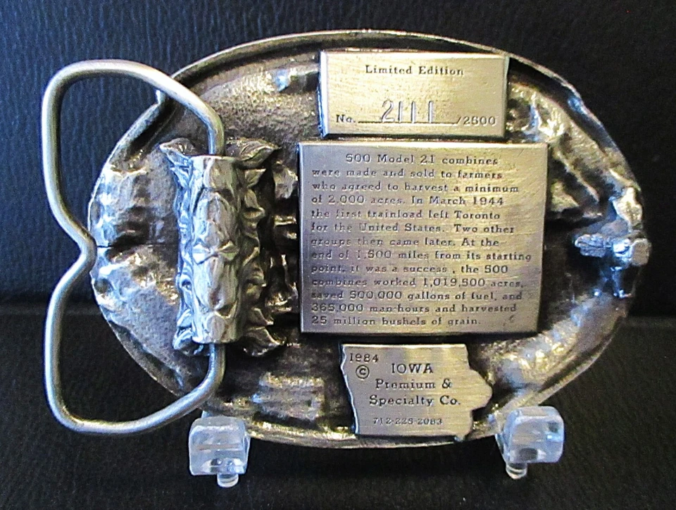 Hebilla de cinturón combinada Massey Ferguson Custom Harvester Brigade MF 21 y 860 1984 LE Foto 2 de 2