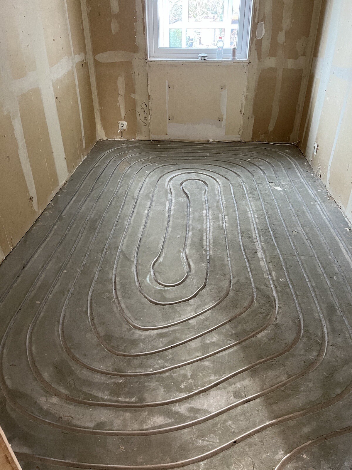 Fußbodenheizung fräsen und Verlegen 25 Euro Pro M2 Deutschlandweit eBay