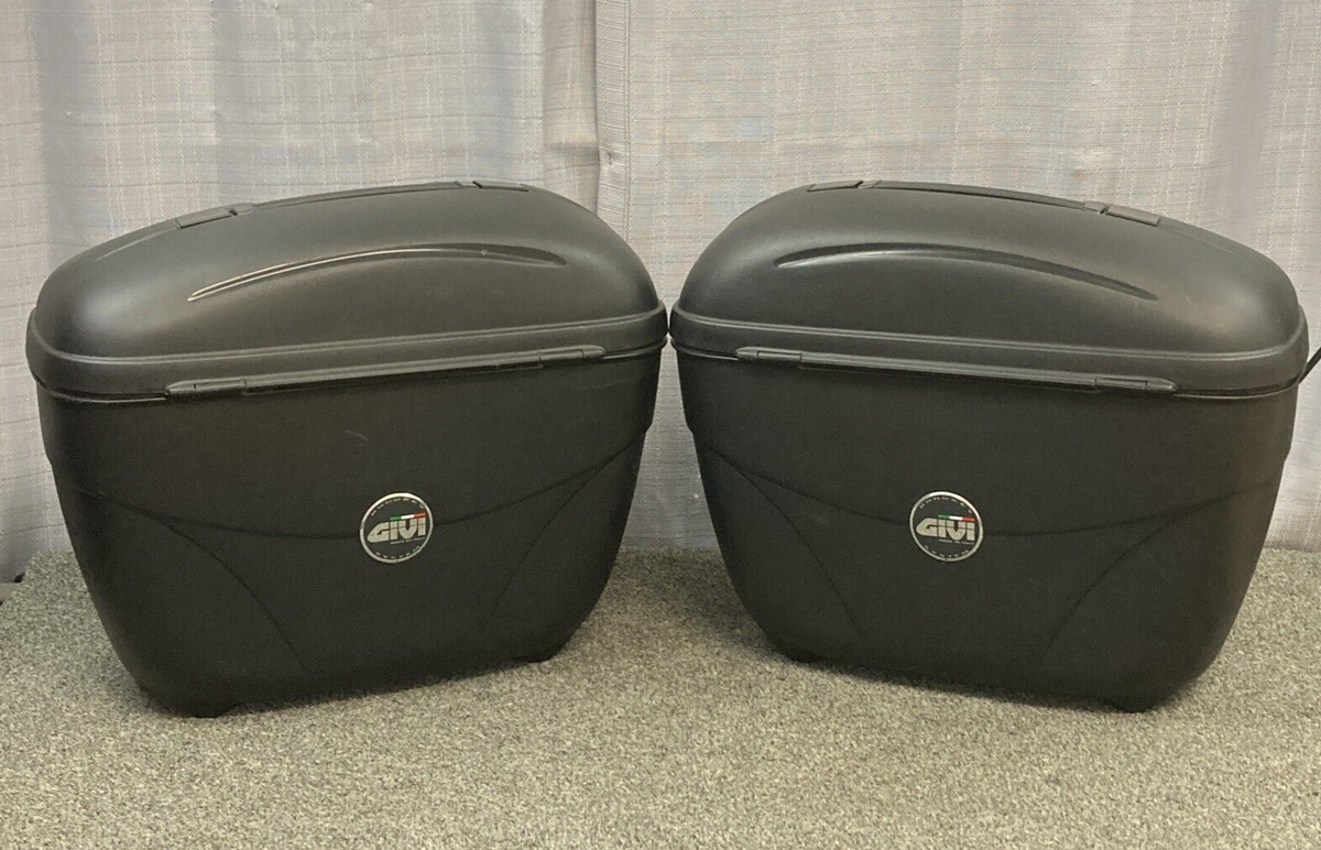 デイトナ★汎用★GIVI 21L E21 左右1SETサイドケース 黒ソリッド(63670) Webike | GIVI ジビ サイドケース E21シリーズ E21(63670) | パニア