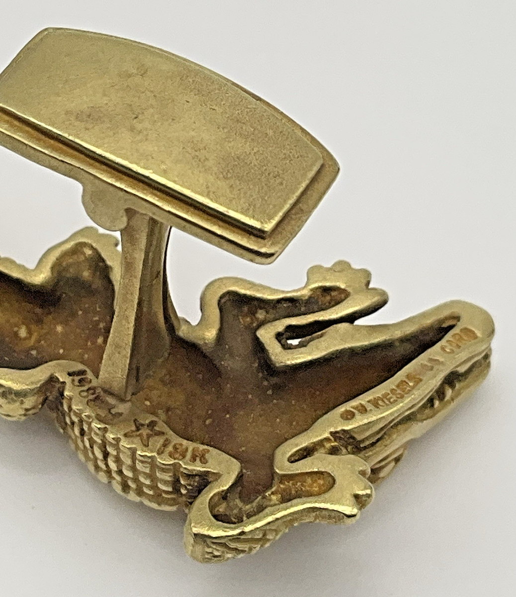 18K Yellow Gold 1988 Barry Kieselstein Cord Alligator Cuff Links