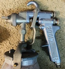 Binks 2001 Professional Paint Spray Gun W/66SF Nozzle W/ Paint Cup