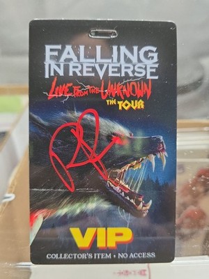 FALLING IN REVERSE - Signed Ronnie Radke Live From The Unknown - VIP Collectors