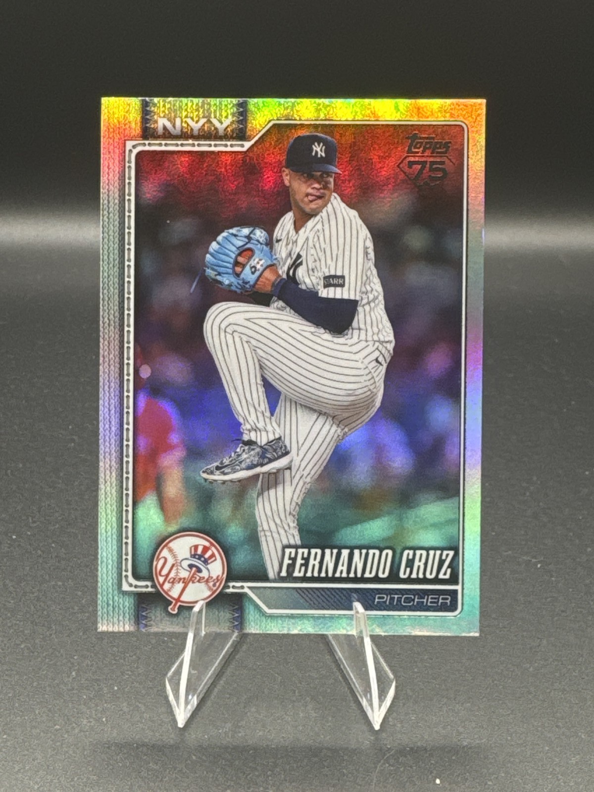 2025 Topps Update FERNANDO CRUZ #US253 NM Rainbow Foil