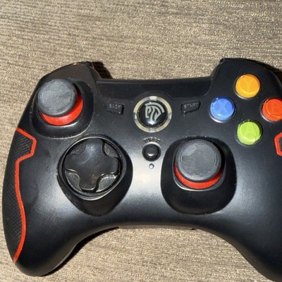 EasySMX ESM-9013 Wireless Battery Powered Controller for PC Black Red