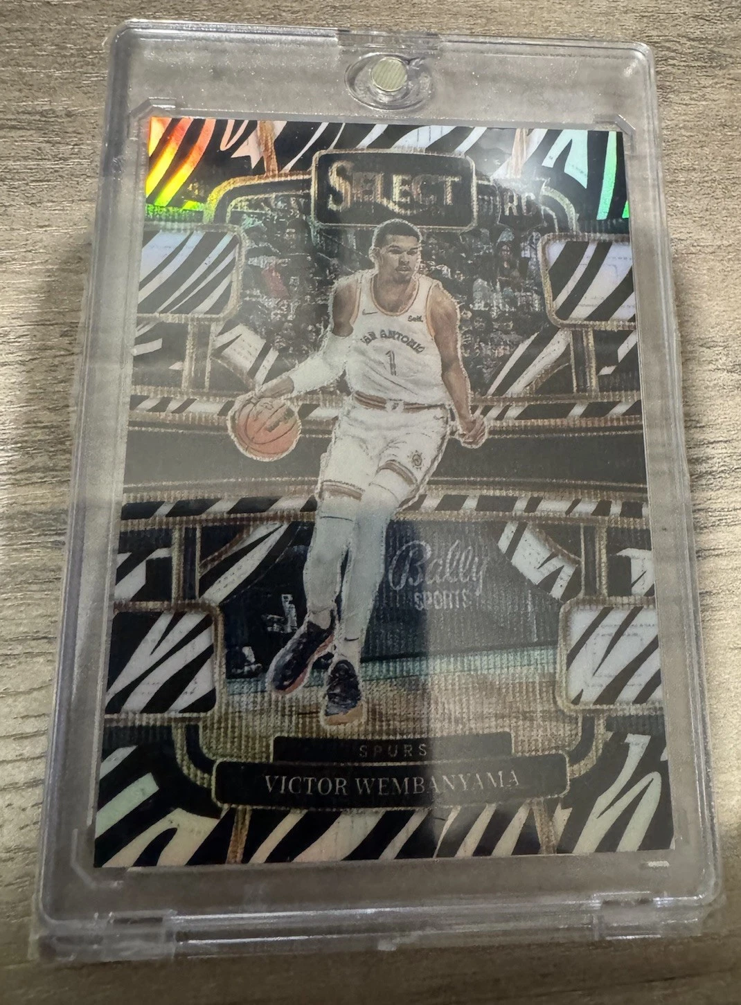 VICTOR WEMBANYAMA 2024 PANINI SELECT ZEBRA CONCOURSE RC