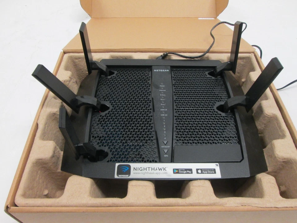 NETGEAR AC3200 Nighthawk X6 Tri-band WiFi Router MODEL R8000 - Image 2 of 4
