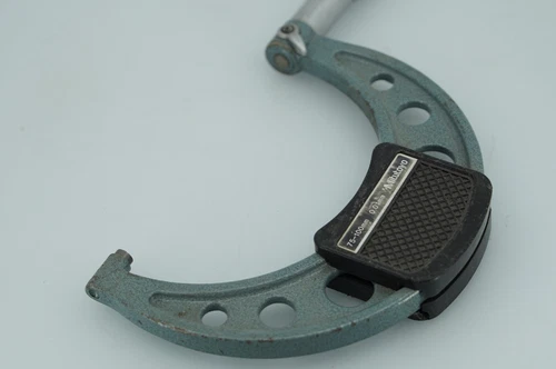 Mitutoyo 103-140-10 Outside Micrometer, 75-100mm Range 0.01mm