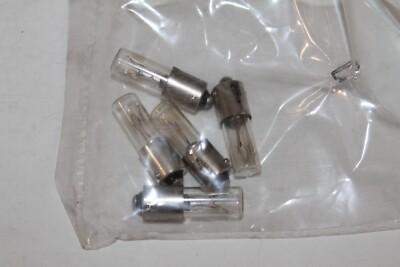 Siemens SLB120, Replacement Lamp for Lite Pole 120V, 6W, 1 box of 5