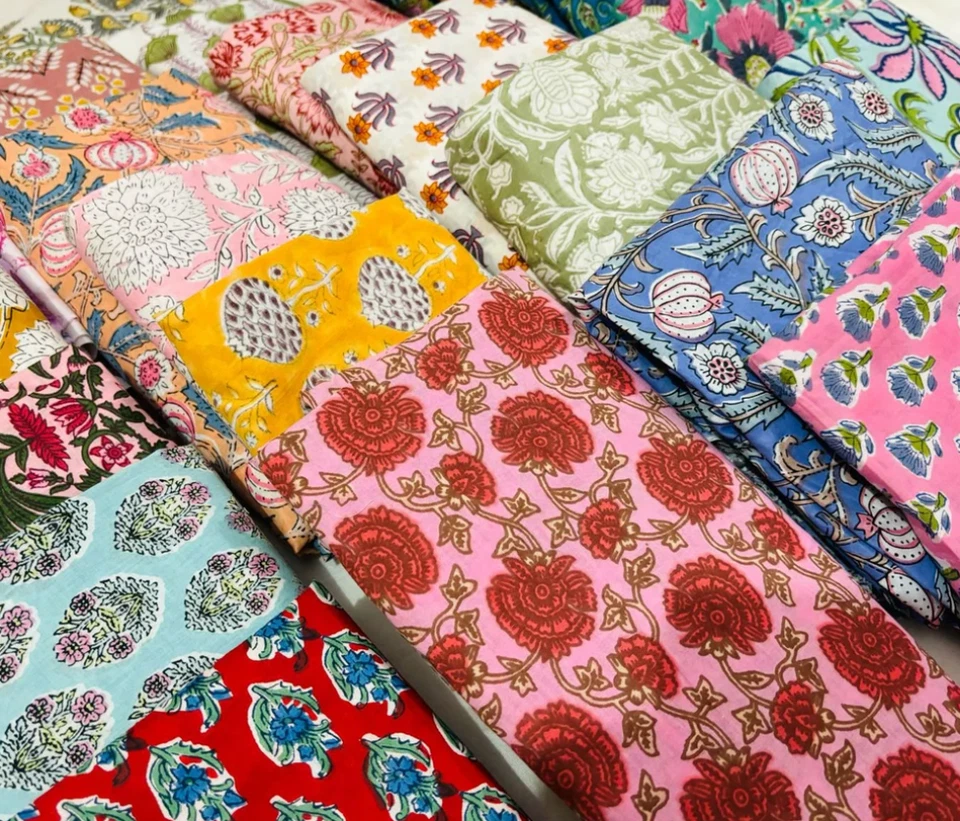 100 piece pre cut charm pack 5" squares scrappy fabric quilt scrap sew cotton - Image 2 of 4