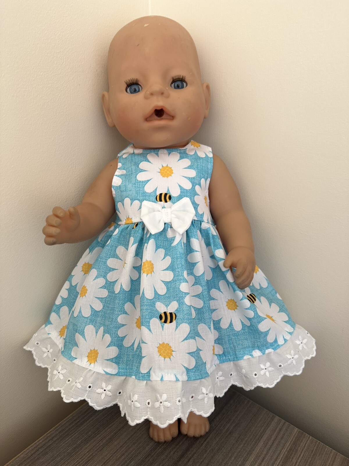 dolls clothes made to fit 43cm Baby Born Dolls (size Med). Sleeveless