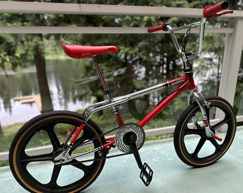 1988 Skyway Street Beat Freestyle / Flatland BMX Bike - Picture 6 of 20