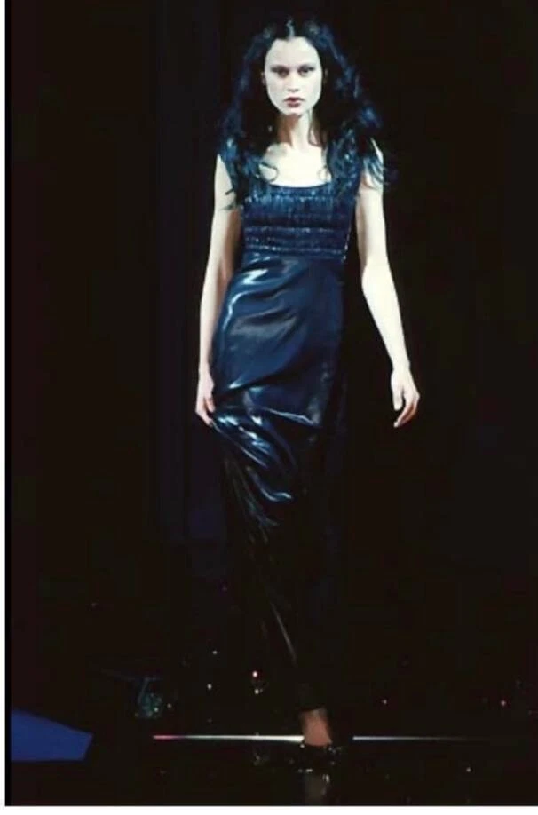 ABITO GIANNI VERSACE F W 1998 GIANNI VERSACE PASSERELLA LATERALE APERTA TAGLIA 4 PINNA RARA