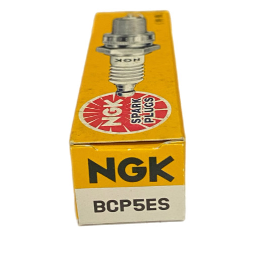 NEW NGK Spark Plug BCP5ES