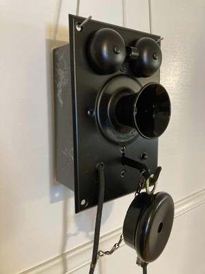 Antique 1915 Connecticut T&E No. 60 Suite wall telephone
