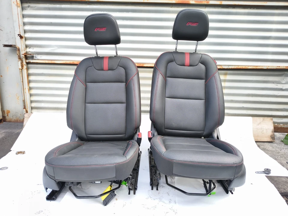 Juego de asientos delanteros izquierdo y derecho Chevrolet Trax RS 2024-2025 cuero negro OEM Foto 2 de 4