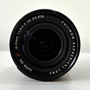 Fujifilm Fujinon XF 18-55mm f/2.8-4 R LM OIS Zoom Lens Fujifilm X 58mm
