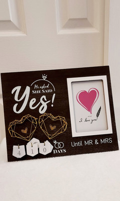 HE ASKED, SHE SAID YES PICTURE FRAME / ACCOMODATES 4X6 PHOTO