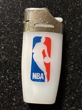 Briquet vintage 1974 NBA All-Star Game bordure dorée France brevet nourricier Seattle