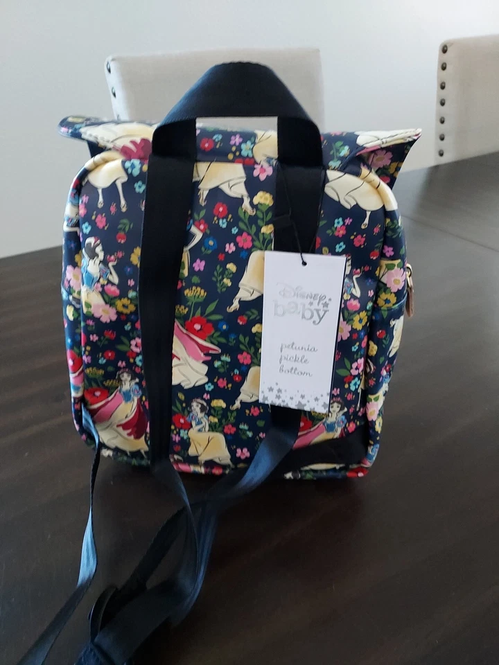 Mochila Meta Pequeña Parte Inferior Petunia Pickle Disney Blancanieves Foto 2 de 4