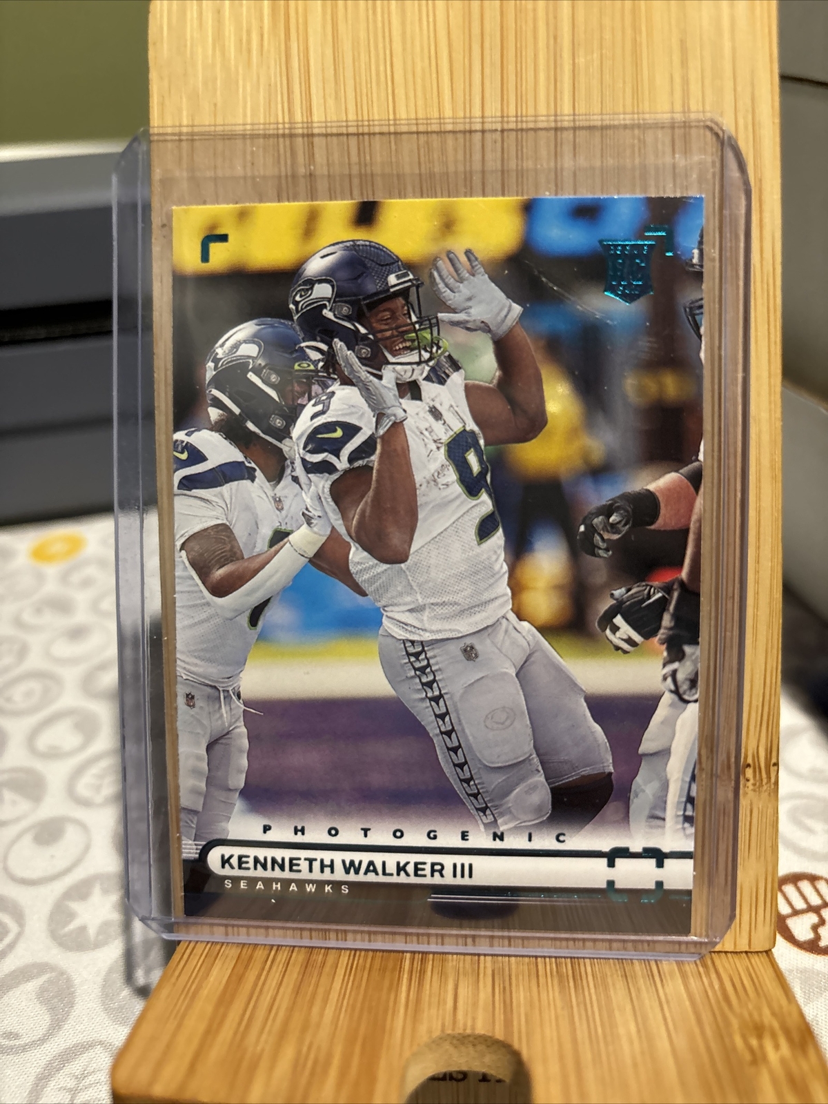 2022 Panini Chronicles Football RC Photogenic PH-37 KENNETH WALKER III Seahawks