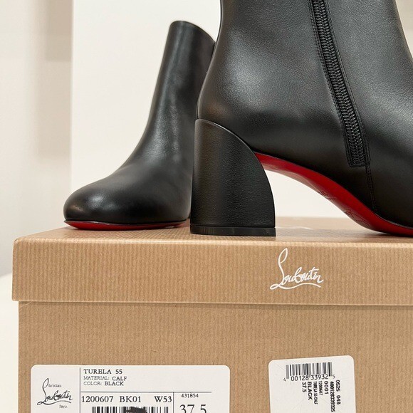 大人気 ☆ ルブタン Turela dark blue suede boots Christian Louboutin | Turela dark blue suede boots | Savannahs