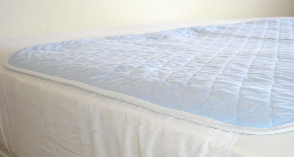 Washable Bed Pad - Absorbent Mattress Protector - 90 x 90cm (36 x 36"")