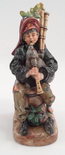 Mint Dresden Capodimonte Crown N Street Musician Beggar Figurines Bagpipe Cello - Picture 5 of 12