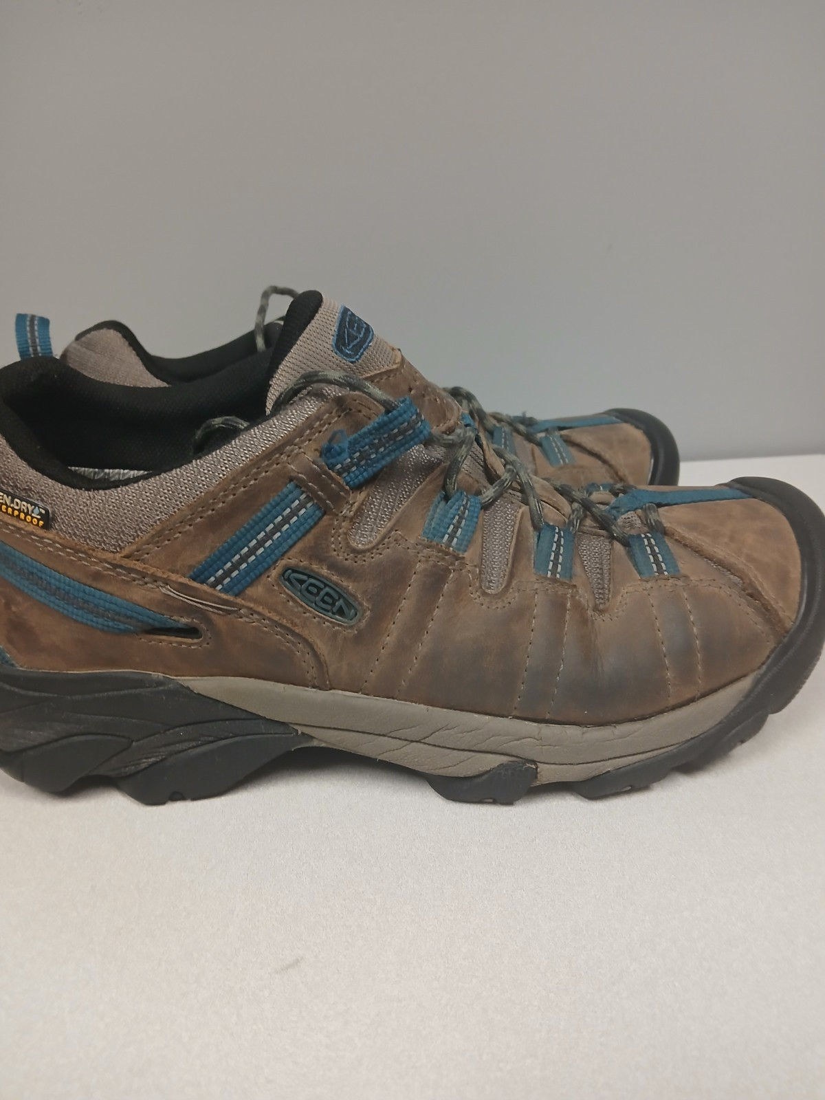 Stivali da trekking KEEN Targhee II Mid da donna taglia 9 5 marrone 1014997 pelle impermeabili