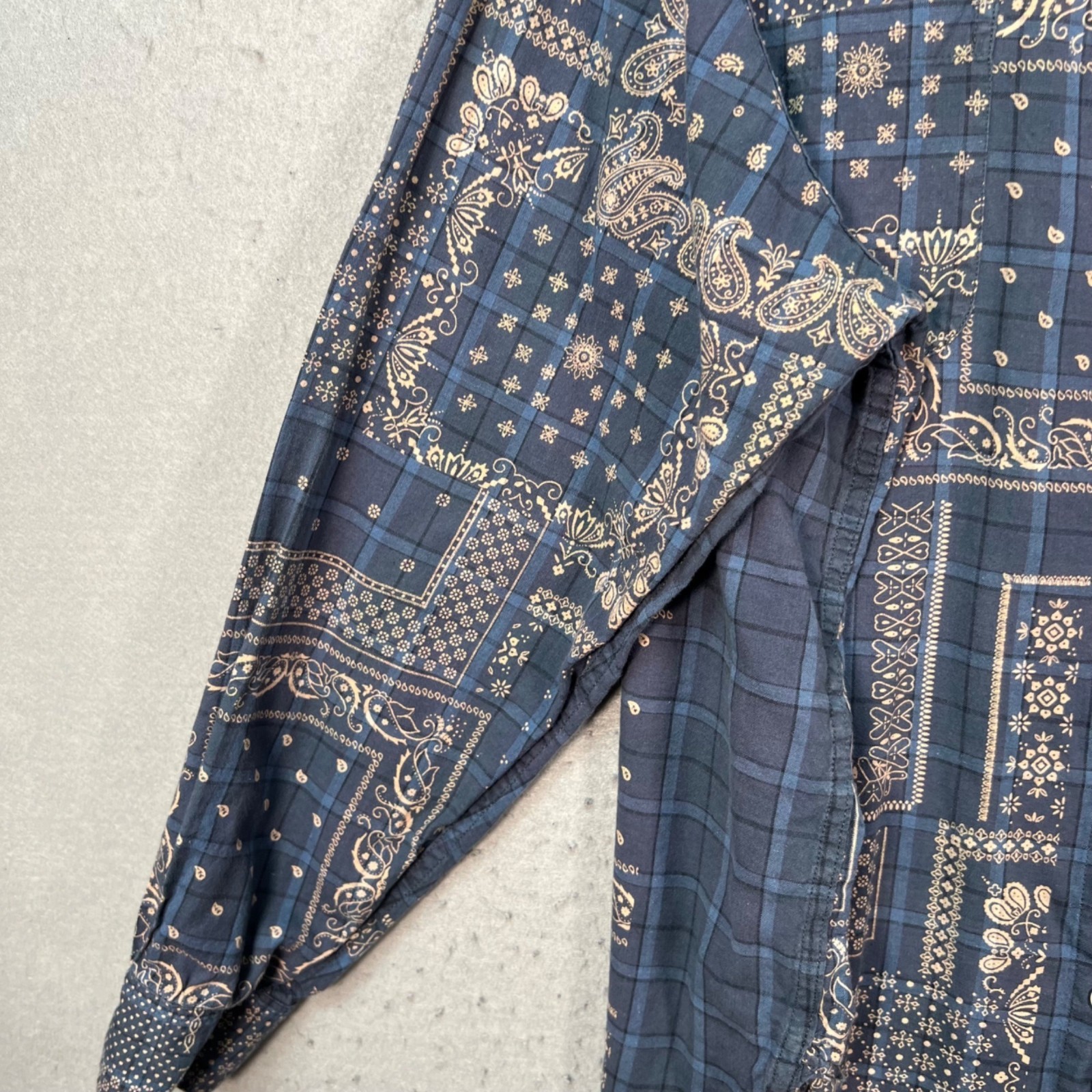 FOUR OBJECTS Mens Patchwork Bandana Print Cotton … - image 8