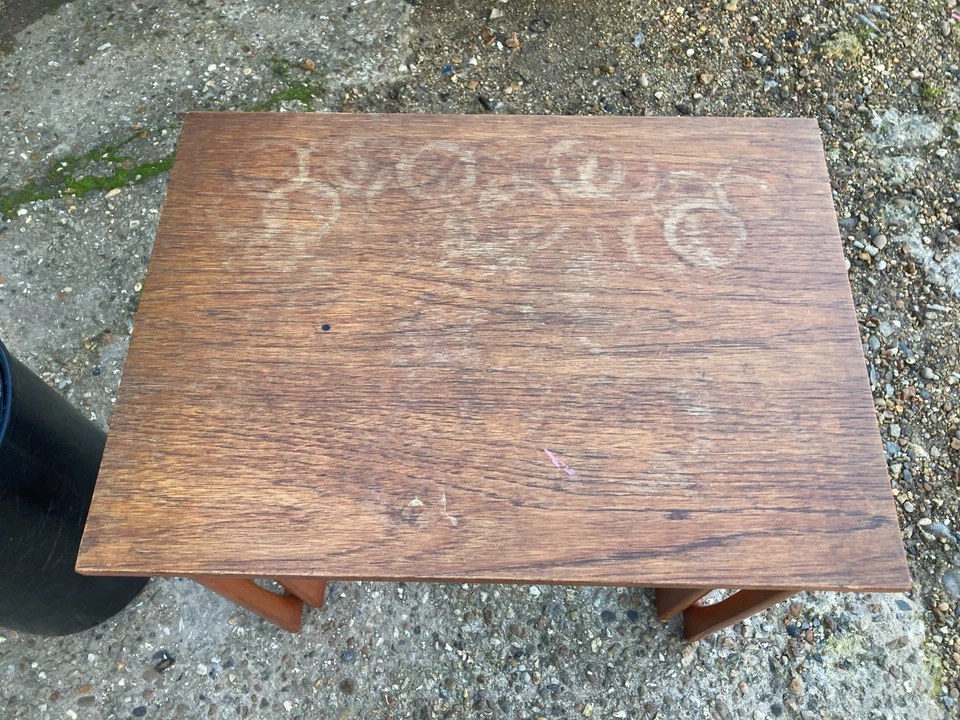 Vintage Mid Century Style Teak Veneer Nest of 2 Tables Side End Coffee - Image 2 of 4