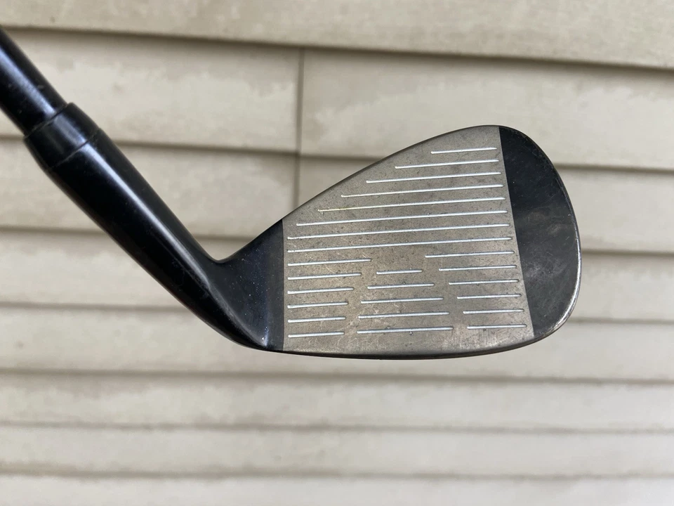 Left Handed Acuity Hi-per 56 Degree Black Sand Wedge w/ Graphite R Flex Shaft - Image 3 of 4